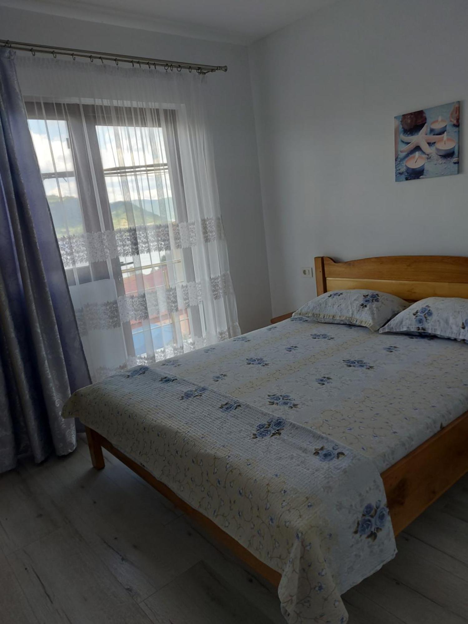Casa Dalys Hotel Orsova Ngoại thất bức ảnh