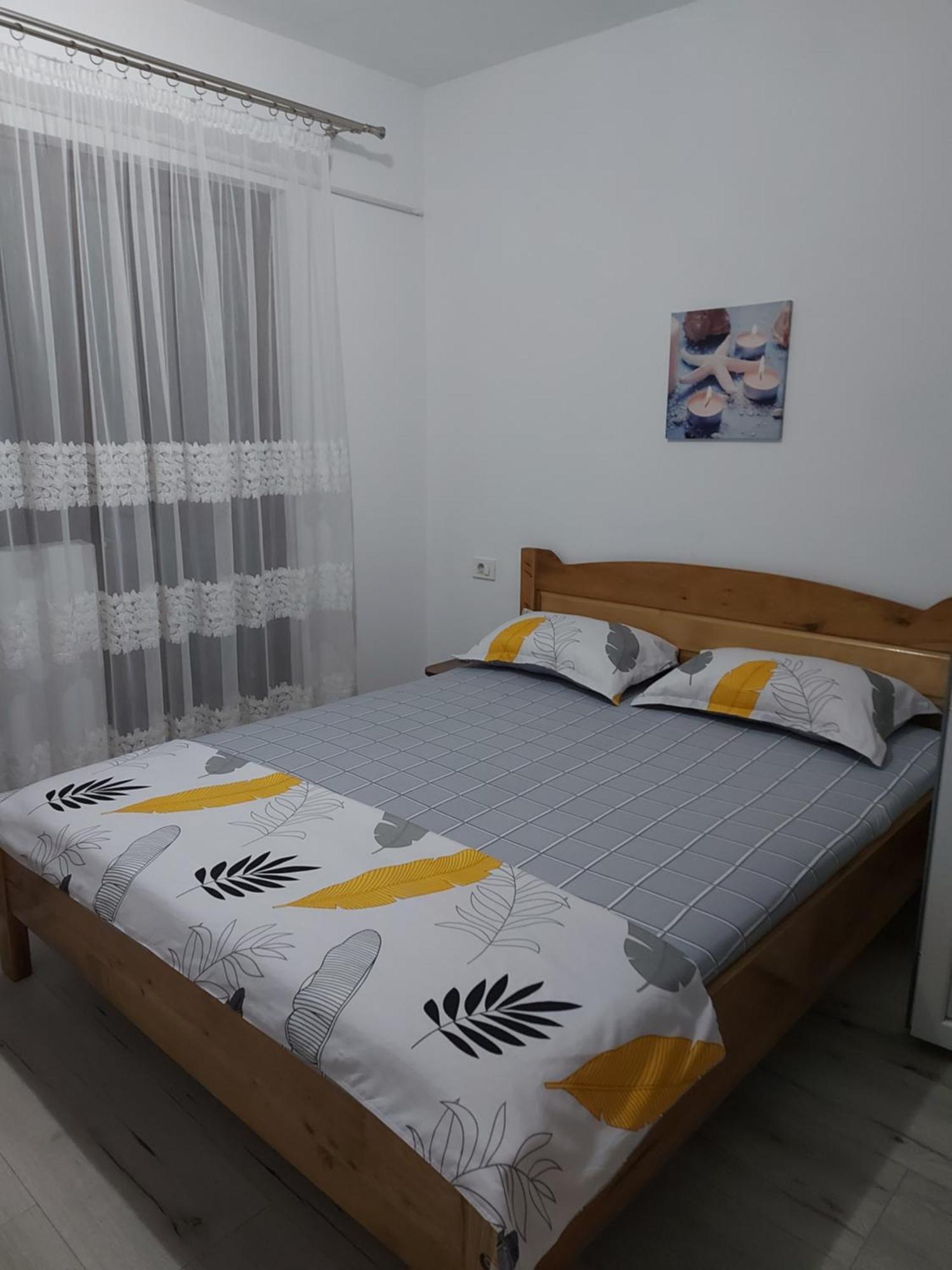 Casa Dalys Hotel Orsova Ngoại thất bức ảnh