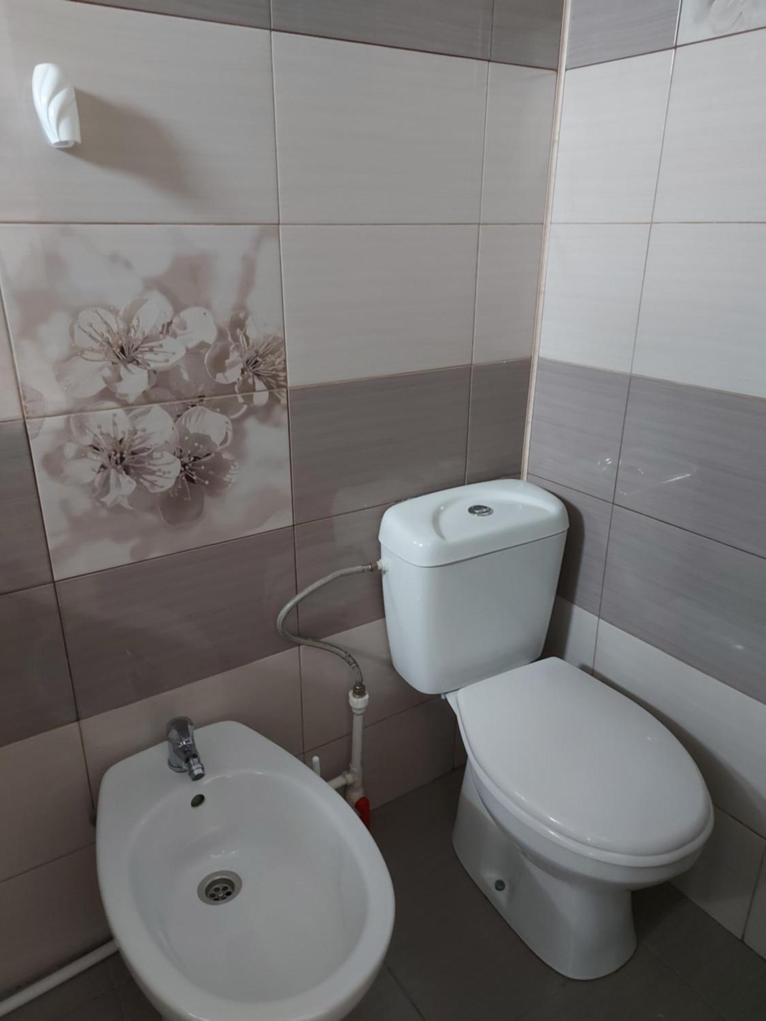 Casa Dalys Hotel Orsova Ngoại thất bức ảnh